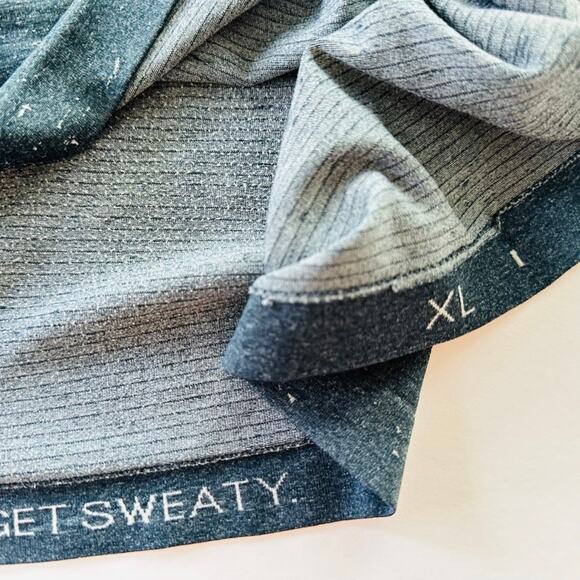 Lululemon Metal Vent Tech Short Sleeve 2.0 Size XL Cosmic Shift True Navy White - Picture 4 of 5